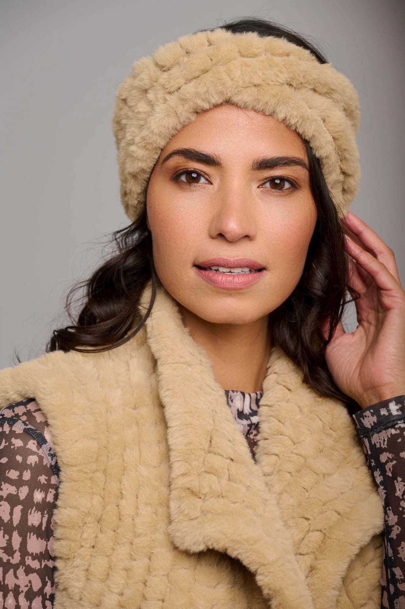 Aaltje Faux Fure Headband (7952629170384)