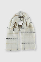 Load image into Gallery viewer, Akke Scarf (7952546201808)
