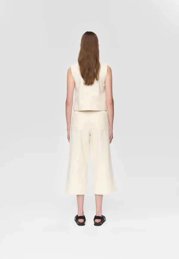 Alessia Vest