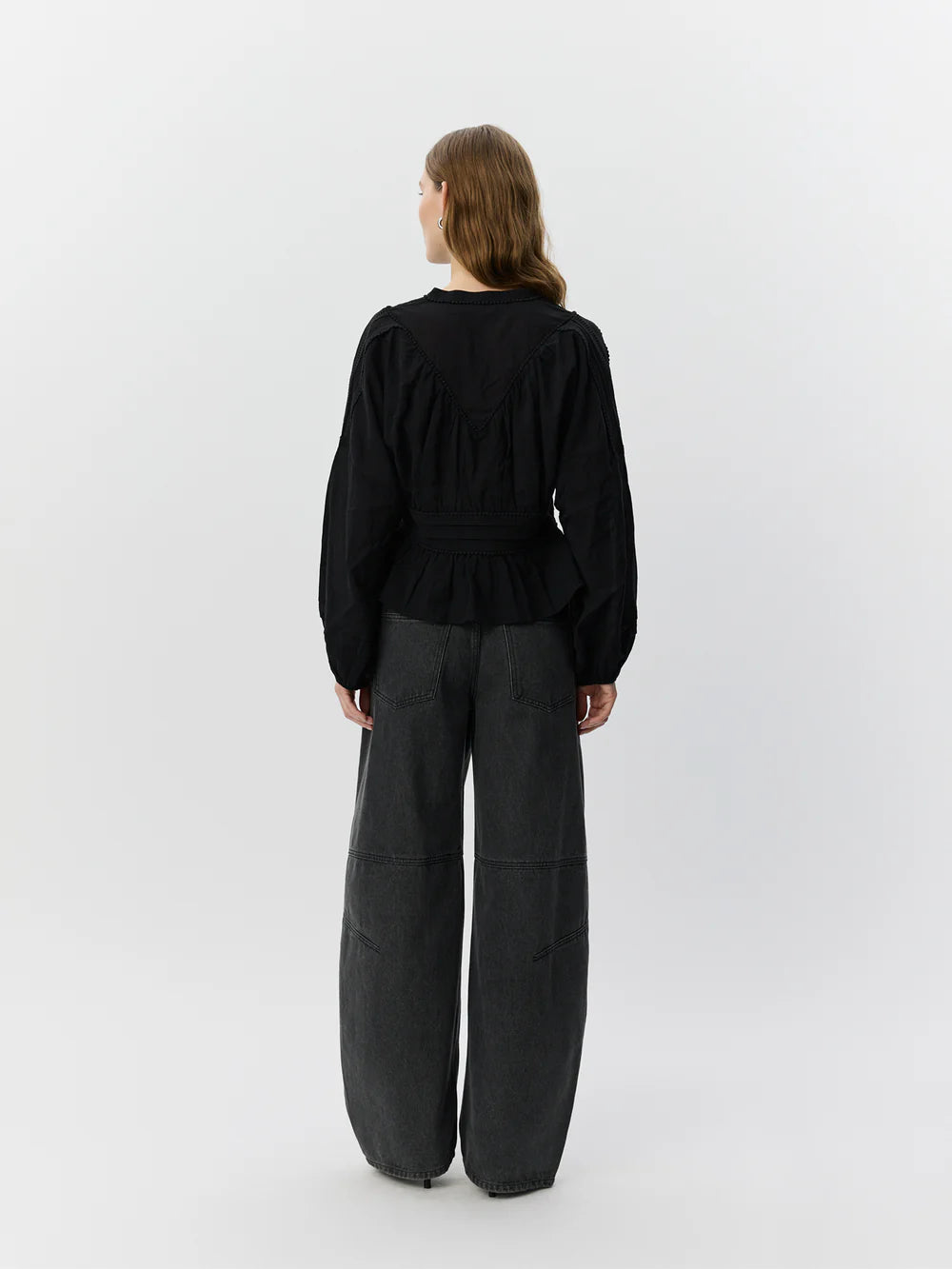 Becka Barrel Shaped Jeans
