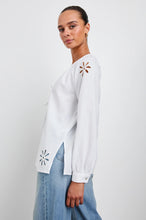 Load image into Gallery viewer, Brielle Blouse (8248294277328)
