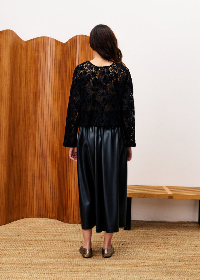 Akita Top (8337577836752)