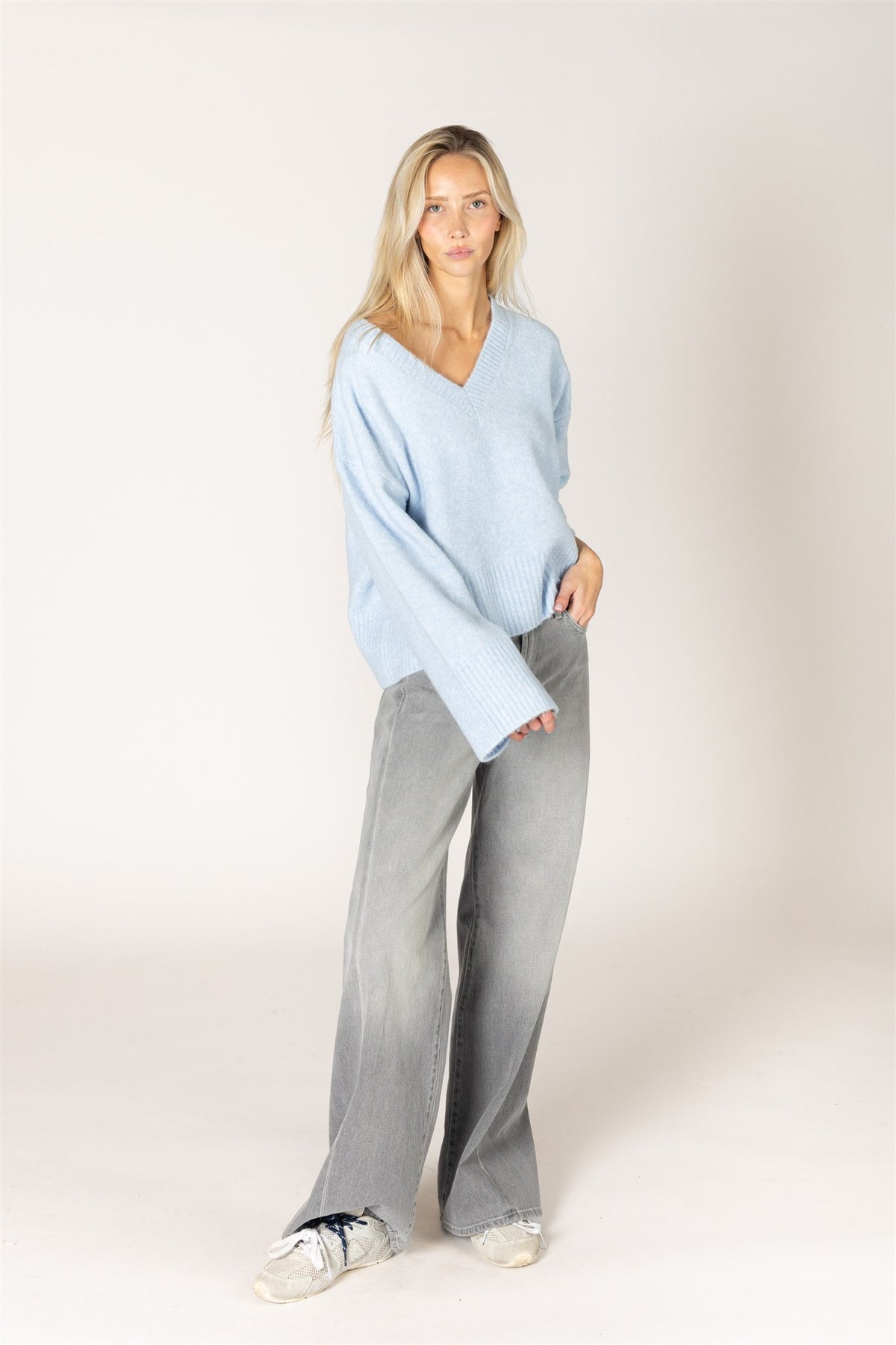 Pull col V incontournable