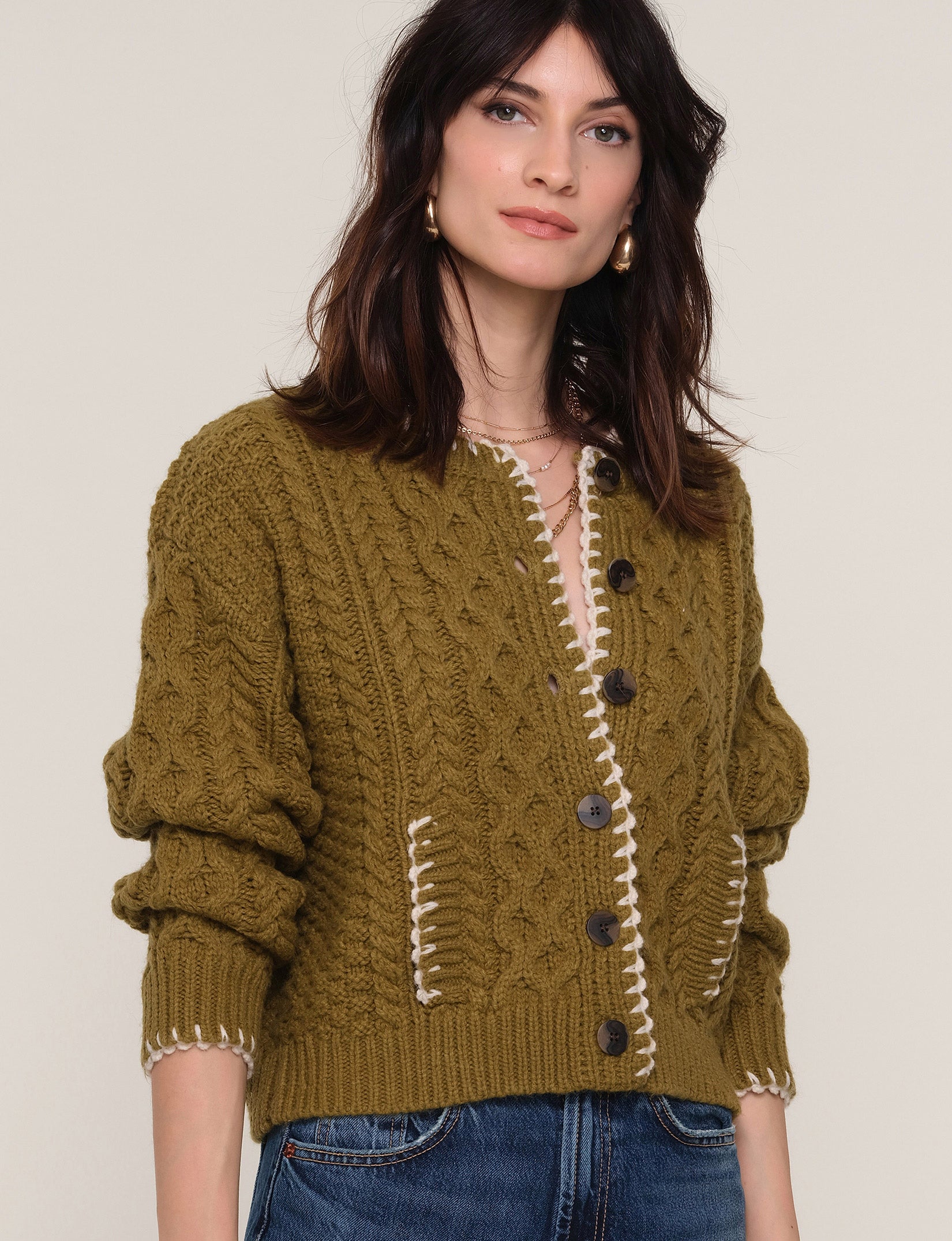 Renoir Cardi (8342363046096)