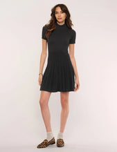 Load image into Gallery viewer, Luka dress (7928440684752)
