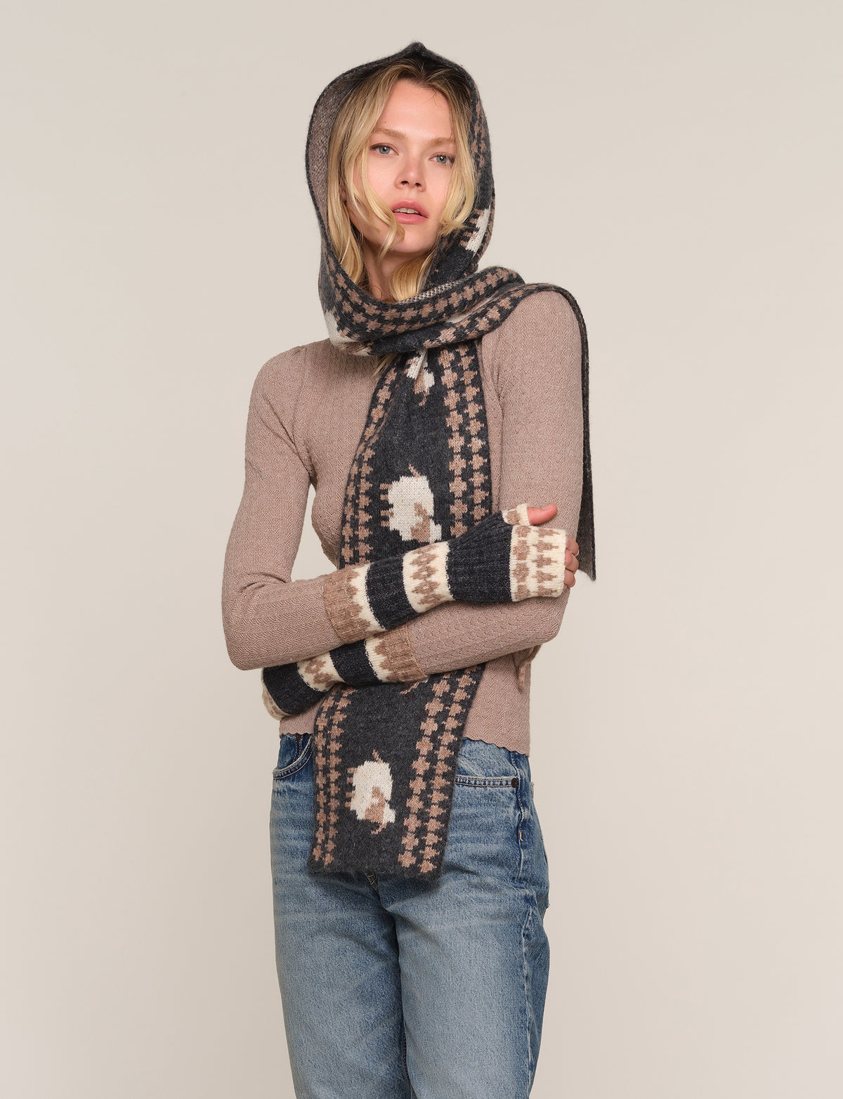 Doria Scarf