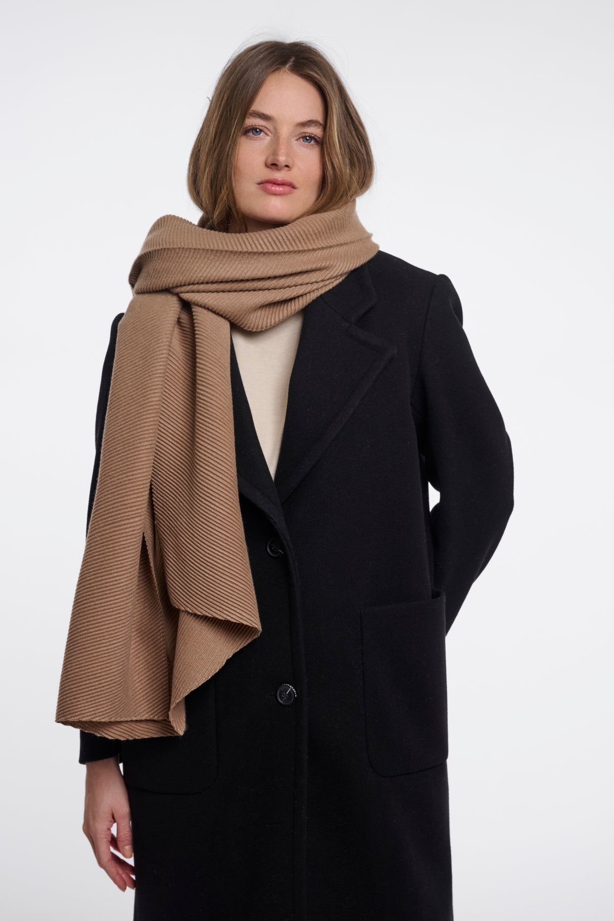 Ivie Plisse Scarf