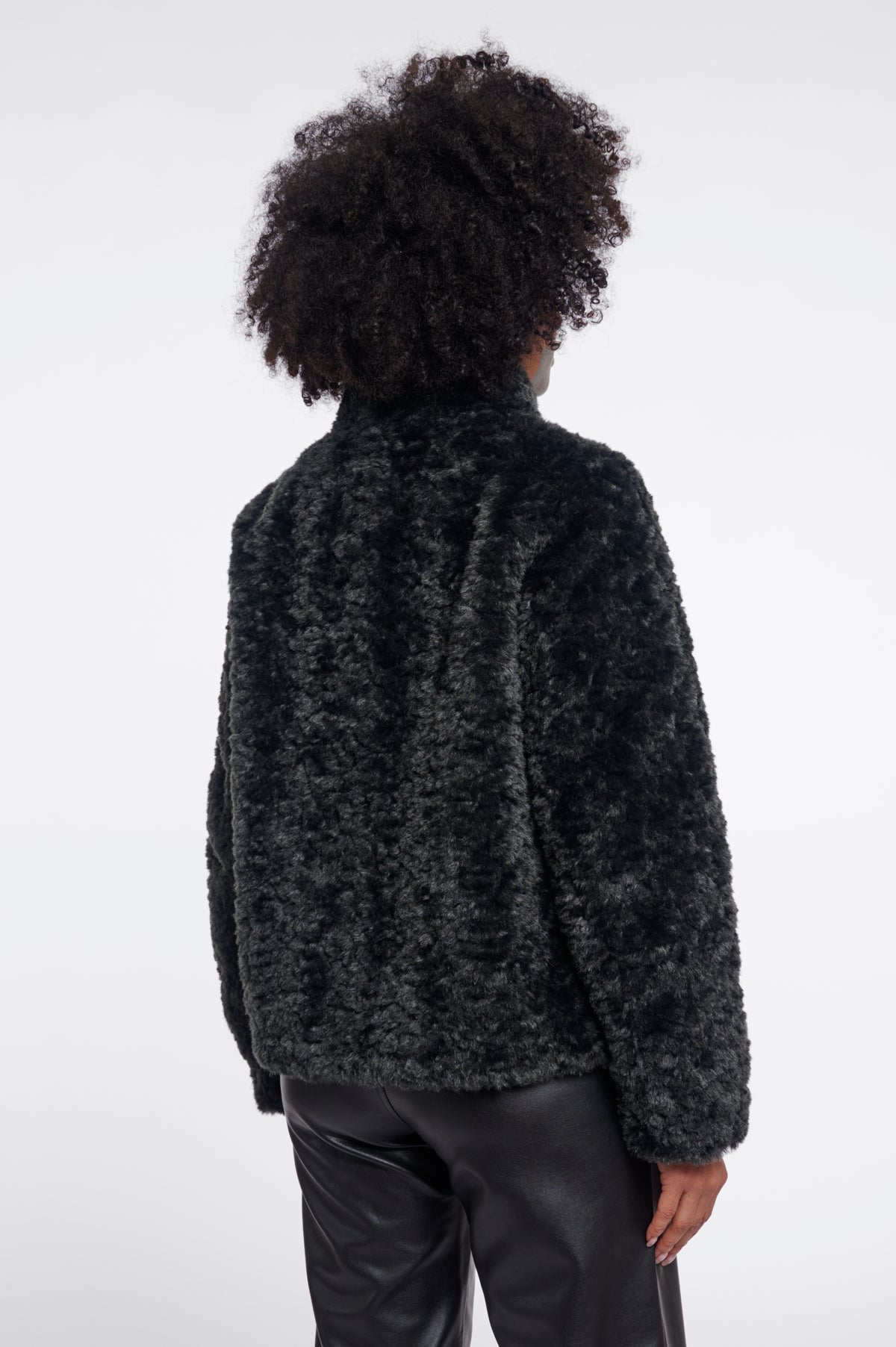 Veste Kion en fausse fourrure avec col montant