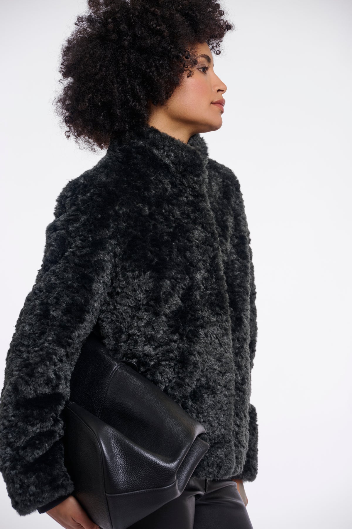 Veste Kion en fausse fourrure avec col montant