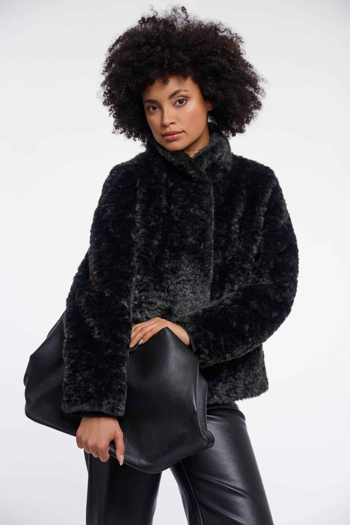 Veste Kion en fausse fourrure avec col montant