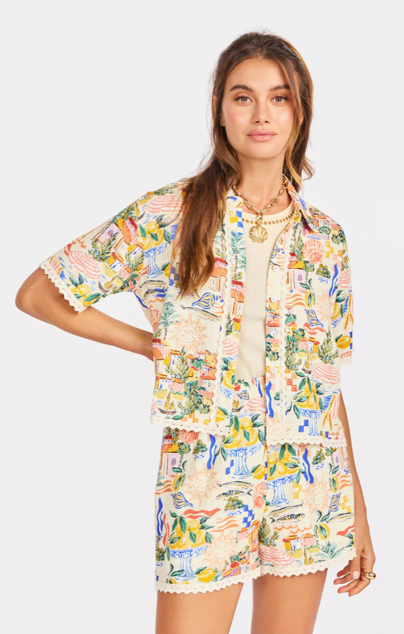 Nostalgic Paradise Button Up