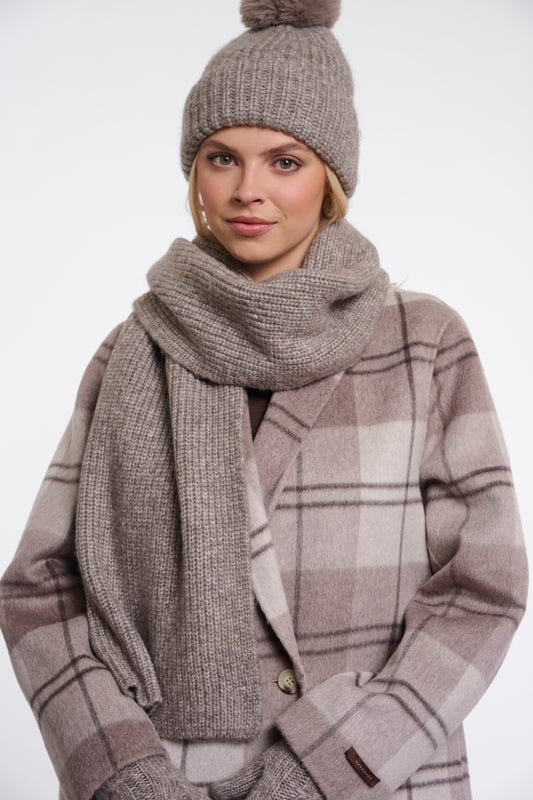 Nuria Scarf