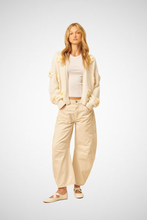 Load image into Gallery viewer, Cruz Daisy Cardigan (8254684135632)
