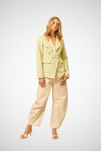 Load image into Gallery viewer, Oliver Jacket (8254684102864)
