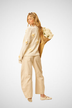 Load image into Gallery viewer, Cruz Daisy Cardigan (8254684135632)
