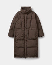 Load image into Gallery viewer, SOFIE SCHNOOR COAT (8175947317456) (8175947546832)
