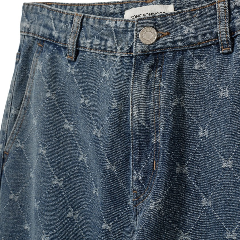 Azzi-Low Wide Leg Jeans