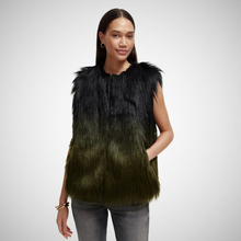 Load image into Gallery viewer, Faux Fur Gillet (7924896268496)
