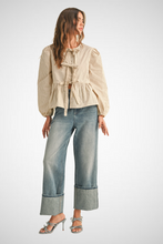 Charger l&#39;image dans la galerie, Striped Woven Blouse With Tie Front (8229698535632)
