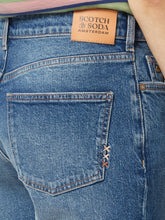 Load image into Gallery viewer, Core The Sky - Straight Jeans (8290216935632)
