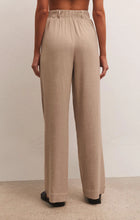 Load image into Gallery viewer, Farah Pants (7921763647696)
