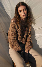 Charger l&#39;image dans la galerie, Cassian Sweater (8147259228368)
