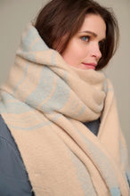 Load image into Gallery viewer, Aria Scarf (7952548659408)
