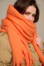 Charger l&#39;image dans la galerie, Gella Scarf (7945372205264)
