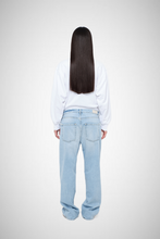 Load image into Gallery viewer, Bea Daddy Low Waist Jean (8256851312848)
