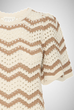 Load image into Gallery viewer, Leonora Knitted Pullover (8290113683664)
