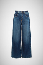 Charger l&#39;image dans la galerie, Poppy Wide Leg Medium Waist Jean (8256851378384)
