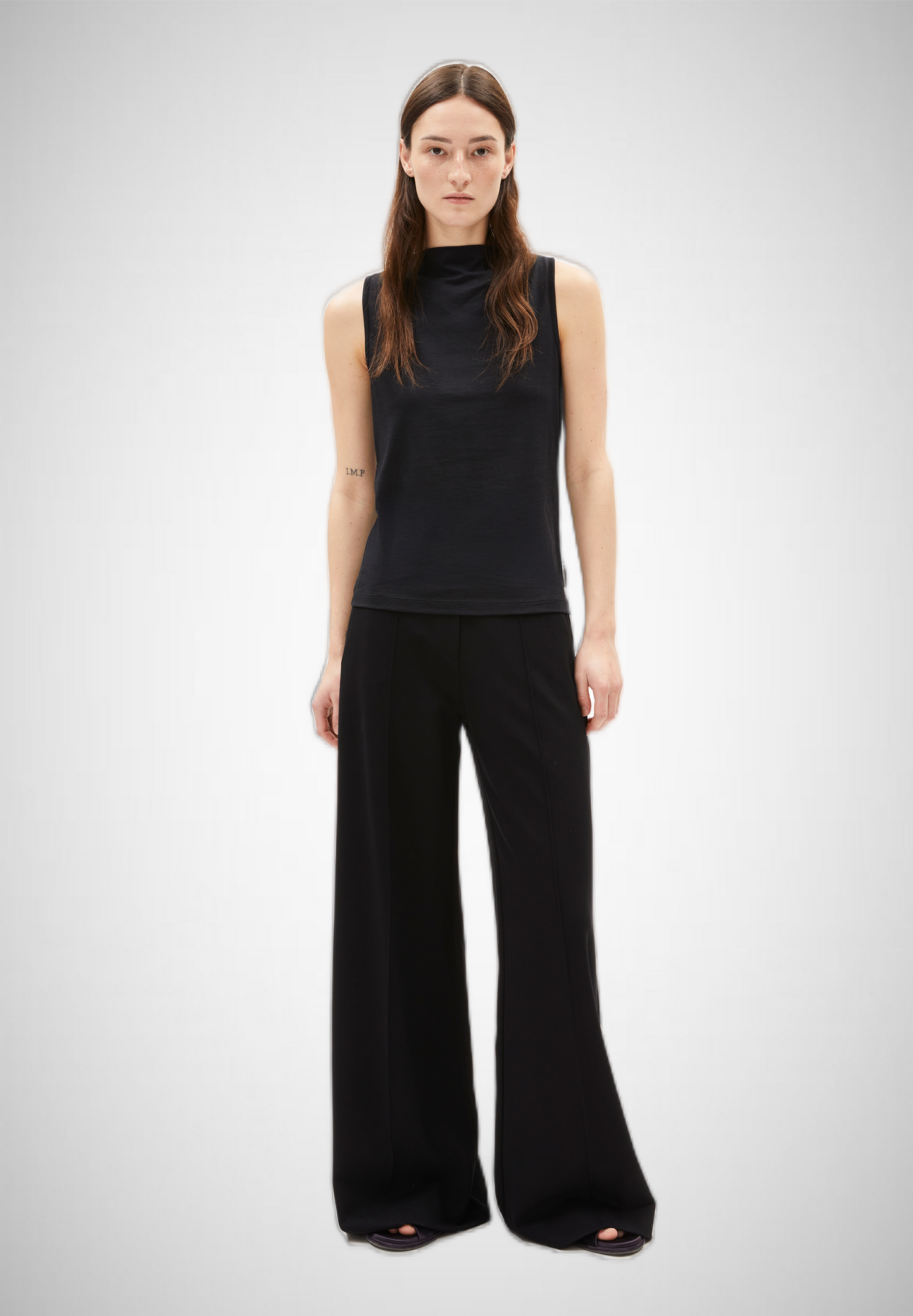 Laminiaa Shirt (8341495480528)