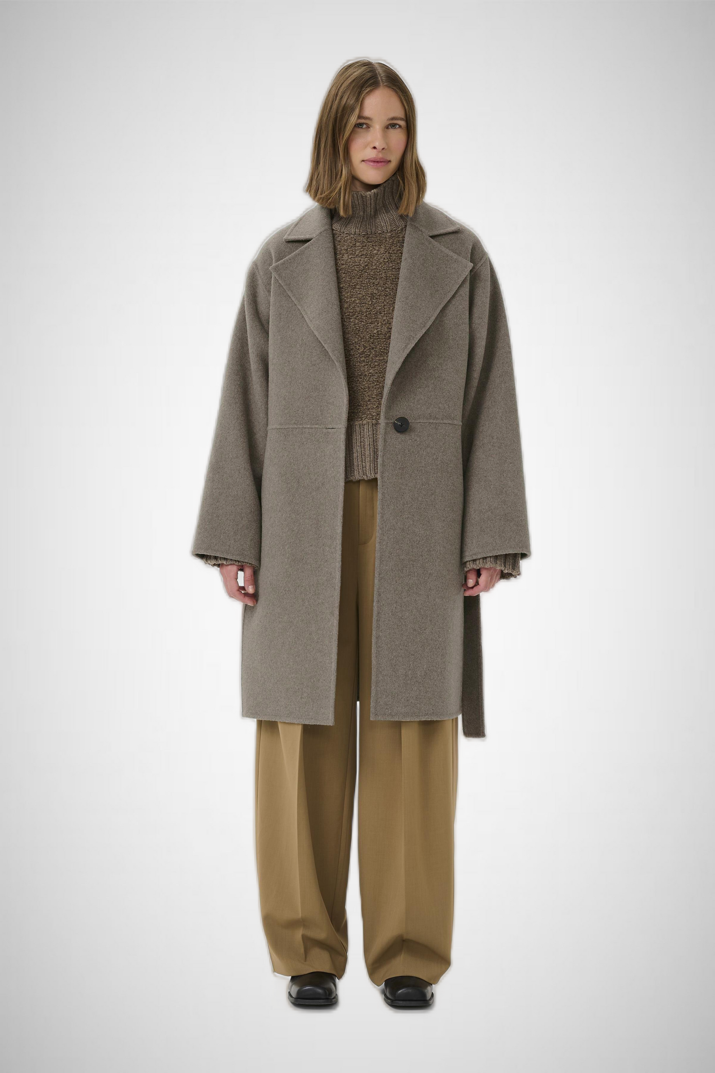 Yillaiw Coat (8341443182800)