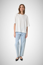 Charger l&#39;image dans la galerie, Jina Basic Tee (8258950529232)
