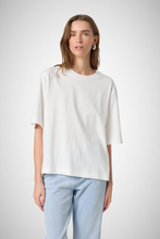 Charger l&#39;image dans la galerie, Jina Basic Tee (8258950529232)

