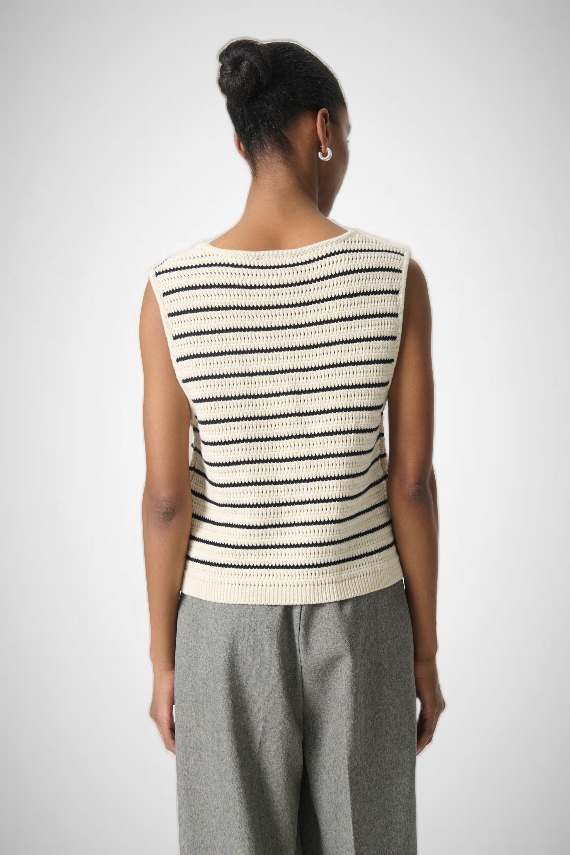 Madalena Vest (8342365012176)