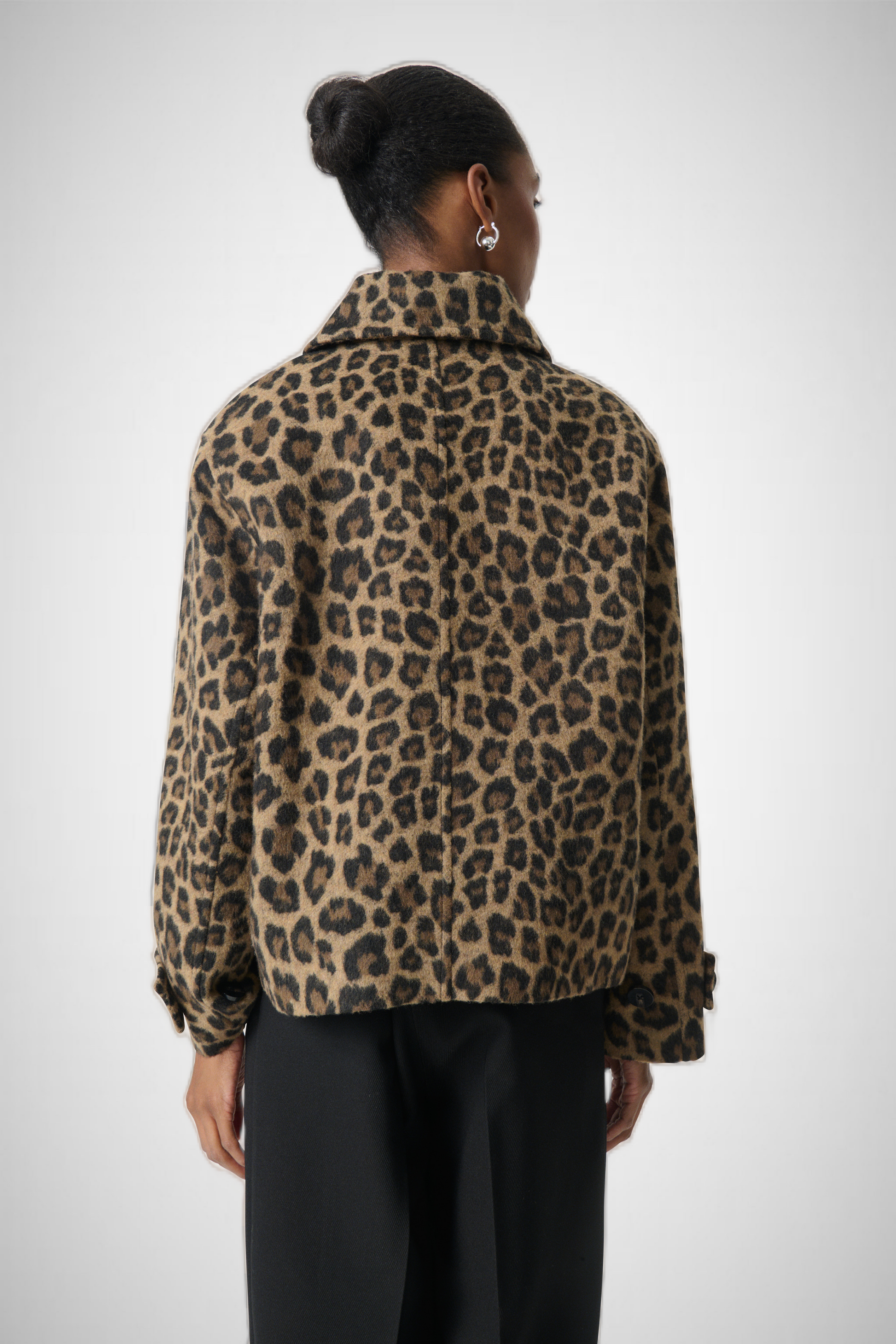 Leony Akeleje Jacket (8342365339856)