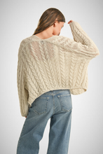 Charger l&#39;image dans la galerie, Light Weight Cable Knitted Cardigan (8258931753168)
