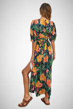 Charger l&#39;image dans la galerie, Hibiscus Surplice Slit Maxi Dress (8276756332752)

