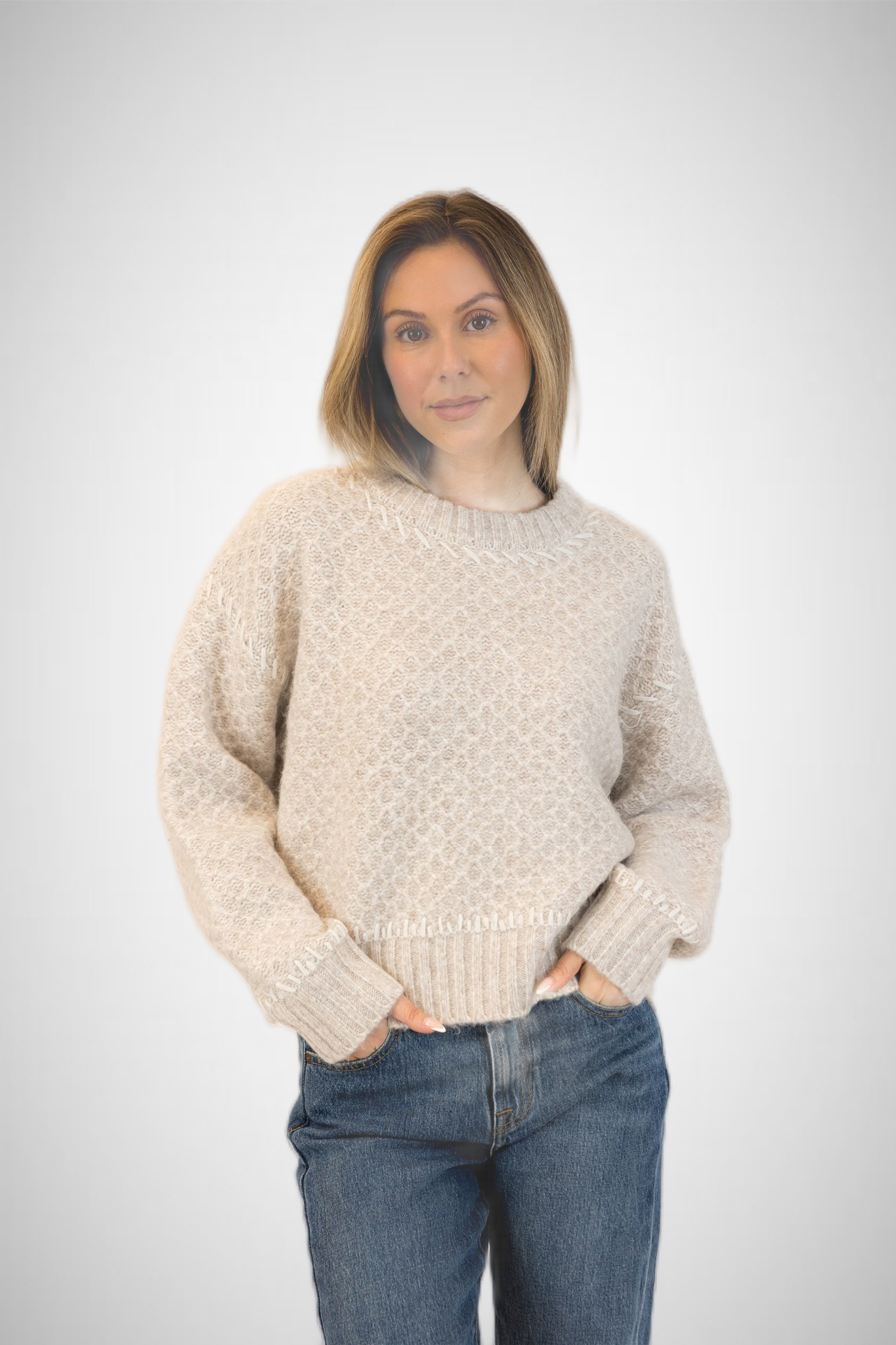 Nika Crewneck Pullover (8341001240784)