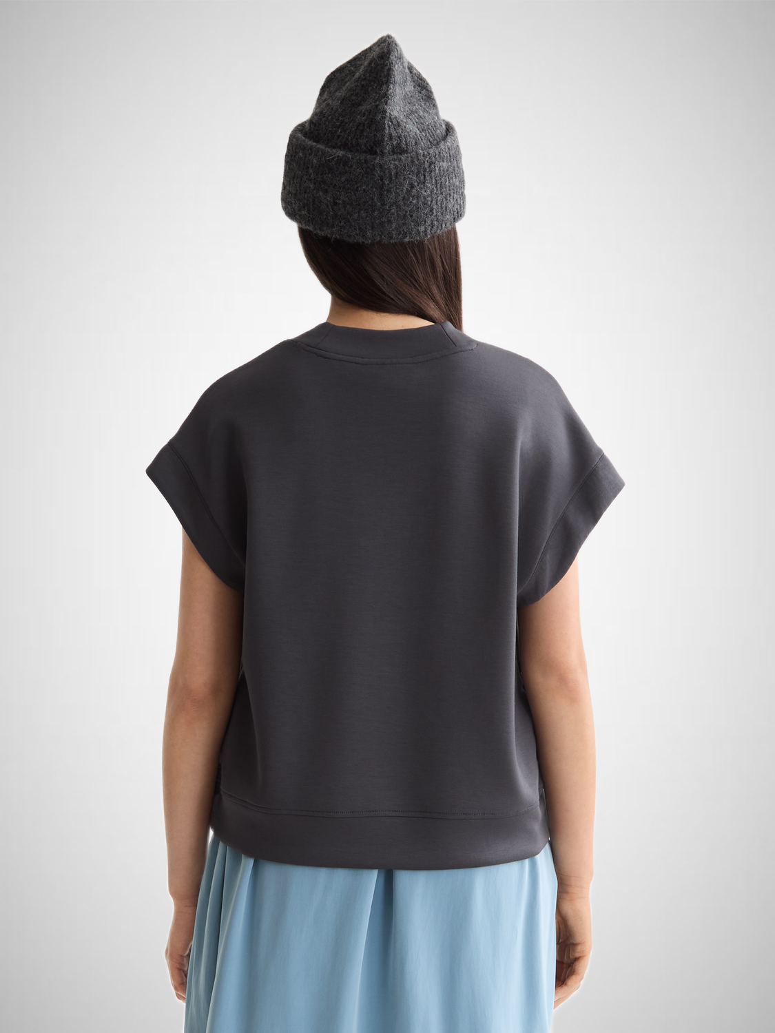 V-Neck Sleeveless Modal Sweatshirt (8297651601616)