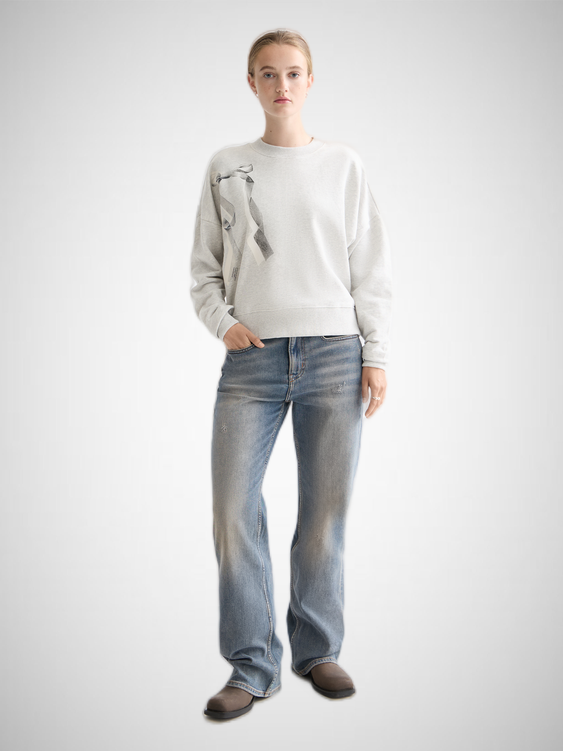 Chest Artwork Relaxed Sweatshirt (8351911542992)