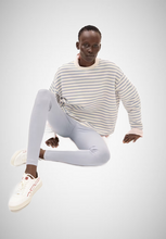 Charger l&#39;image dans la galerie, Frankaa Maarlen Stripe Sweat (8147335250128)
