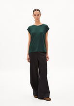Load image into Gallery viewer, Jilaana T-Shirt (7928622514384)
