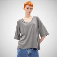 Load image into Gallery viewer, Lianaa T-Shirt (7928619598032)

