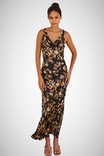 Charger l&#39;image dans la galerie, Twisted Strap Maxi Dress (8160306233552)
