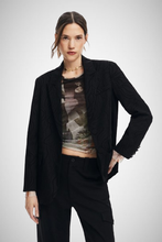 Charger l&#39;image dans la galerie, Embroidered Floral Blazer (8167234797776)
