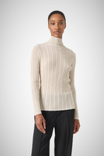 Load image into Gallery viewer, Laisa Pullover (8229270913232)
