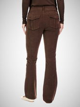 Charger l&#39;image dans la galerie, Corduroy Hayden Bootcut Pant (8150609166544)
