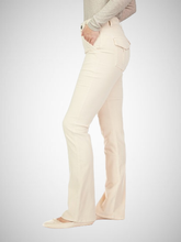 Charger l&#39;image dans la galerie, Corduroy Hayden Bootcut Pant (8150609264848)
